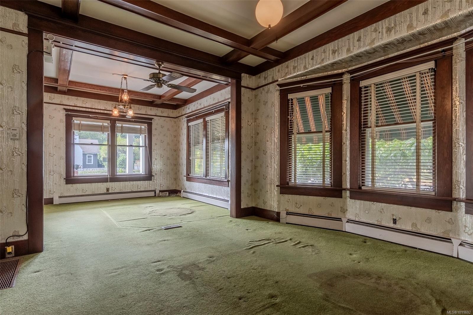 221 Coronation Ave, Duncan, BC