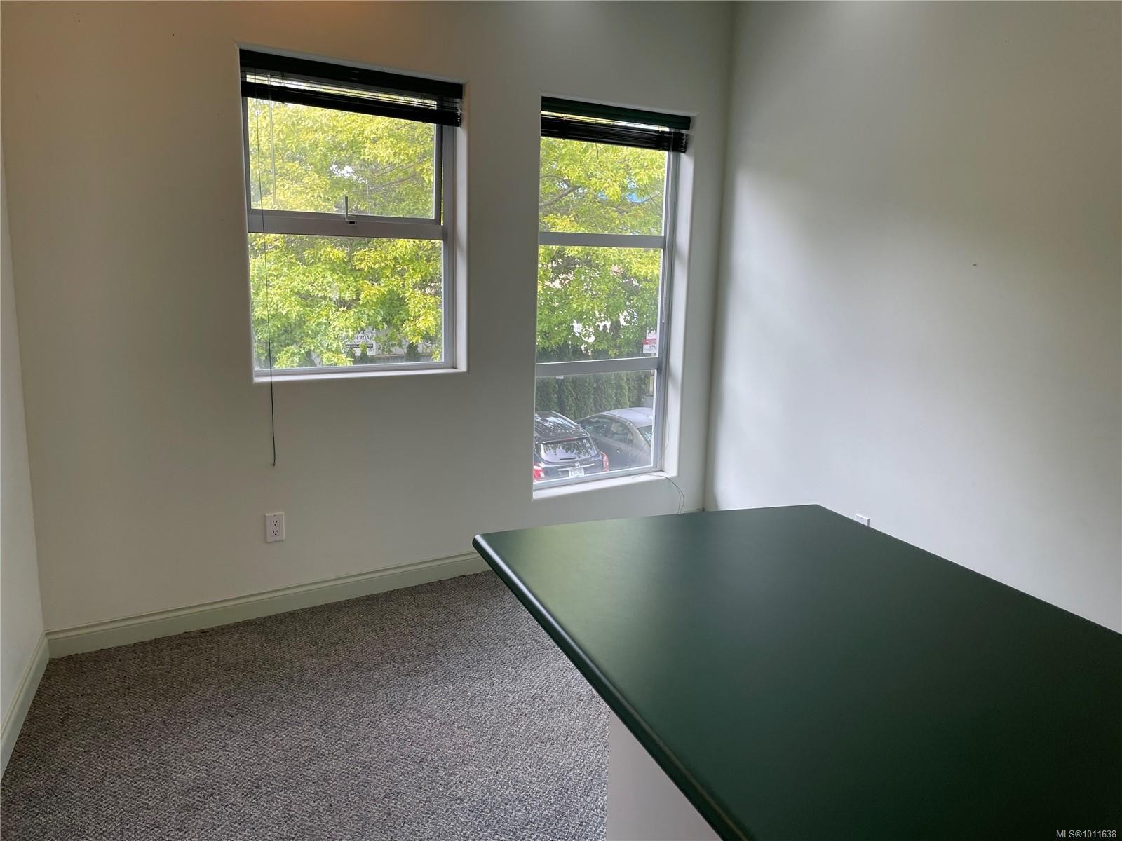 3-515 Dupplin Rd, Saanich, BC