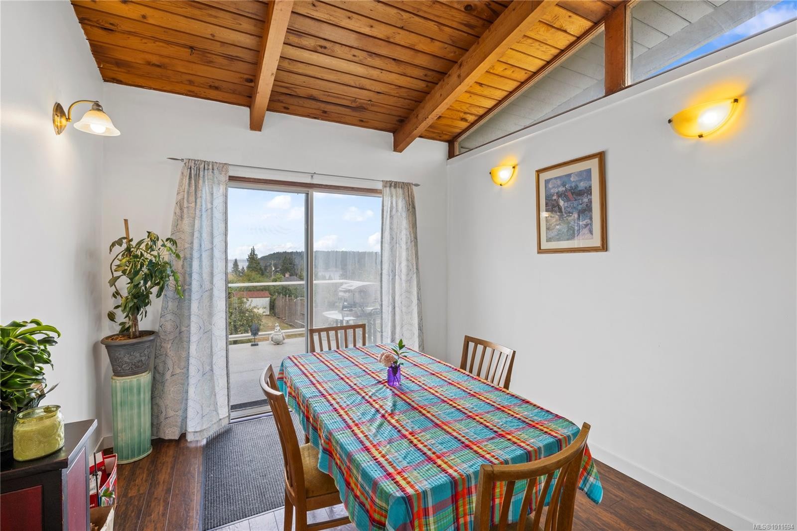 1968 Estevan Rd, Nanaimo, BC