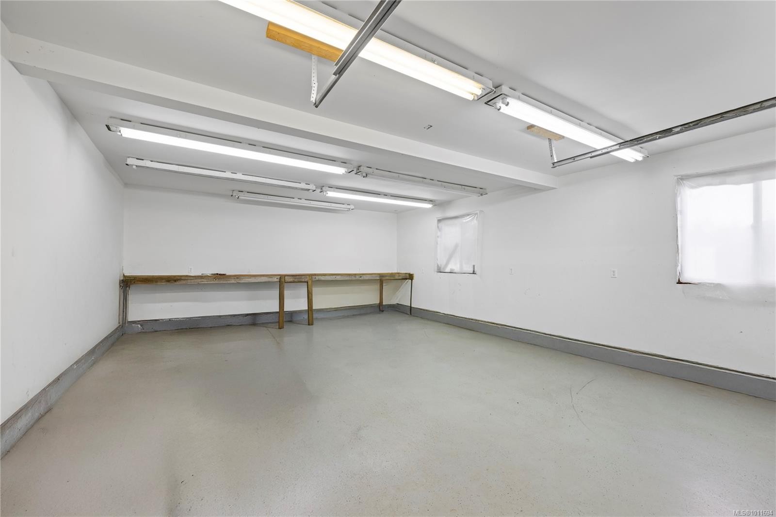 1968 Estevan Rd, Nanaimo, BC