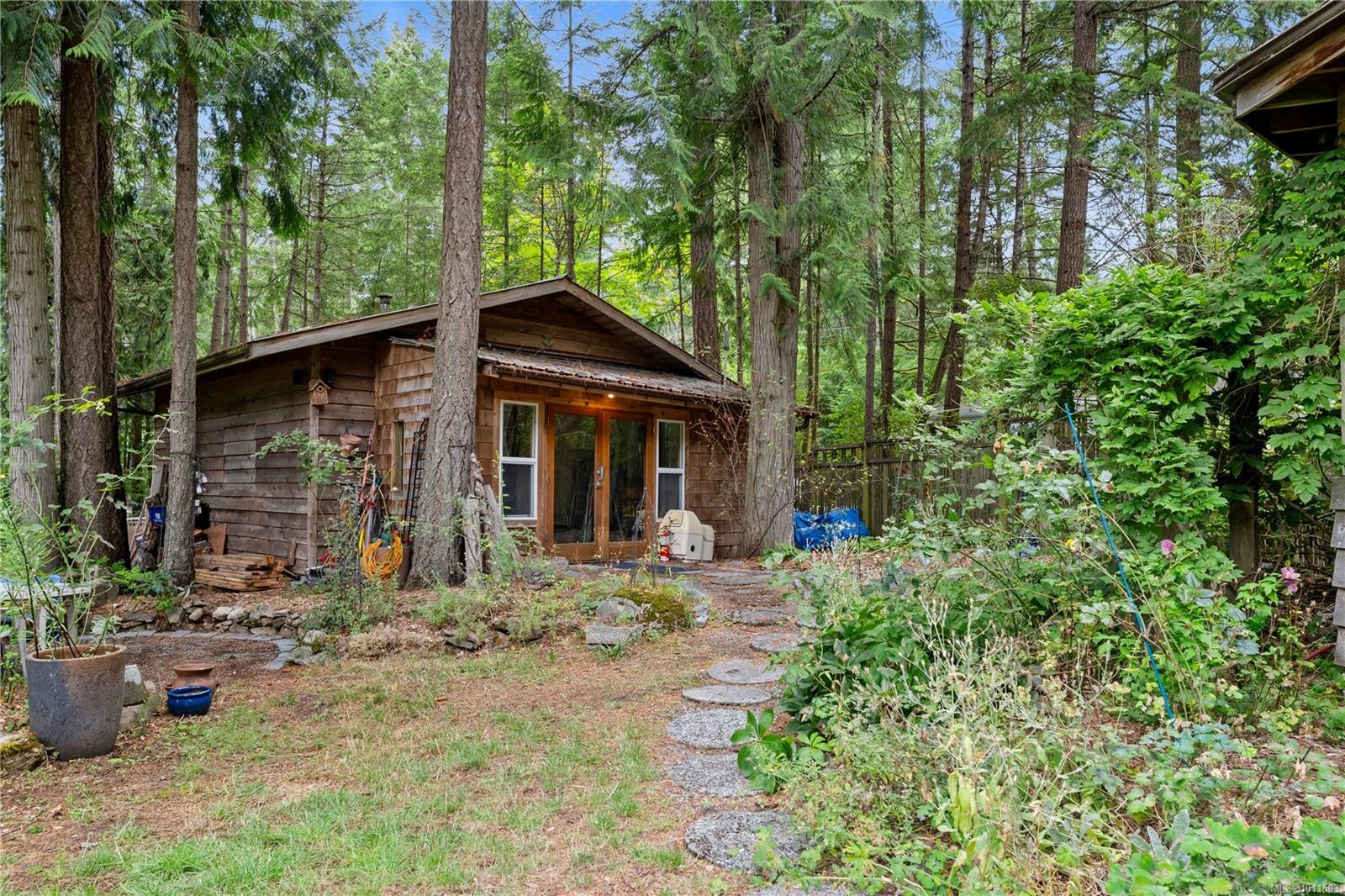 620 Gallagher Way, Gabriola Island, BC