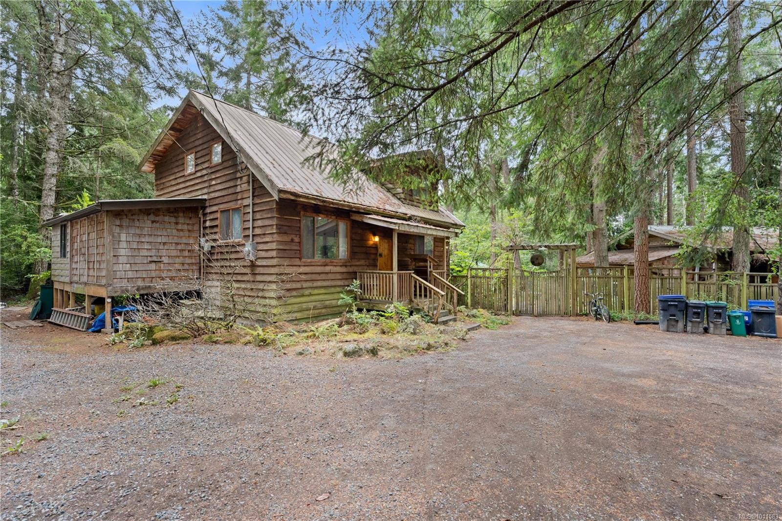 620 Gallagher Way, Gabriola Island, BC