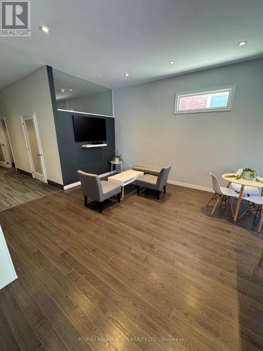 269 Charlotte Street, Peterborough, ON