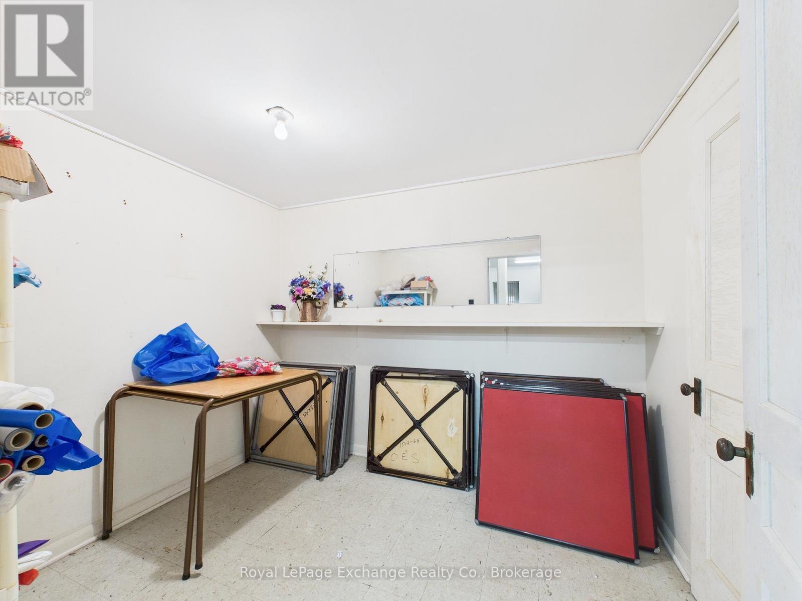 241 Centre Street, North Huron (Wingham), ON