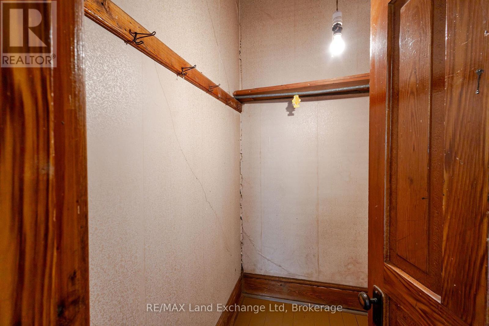 484 Queen Street, North Huron (Blyth), ON - Indoor Photo Showing Other Room