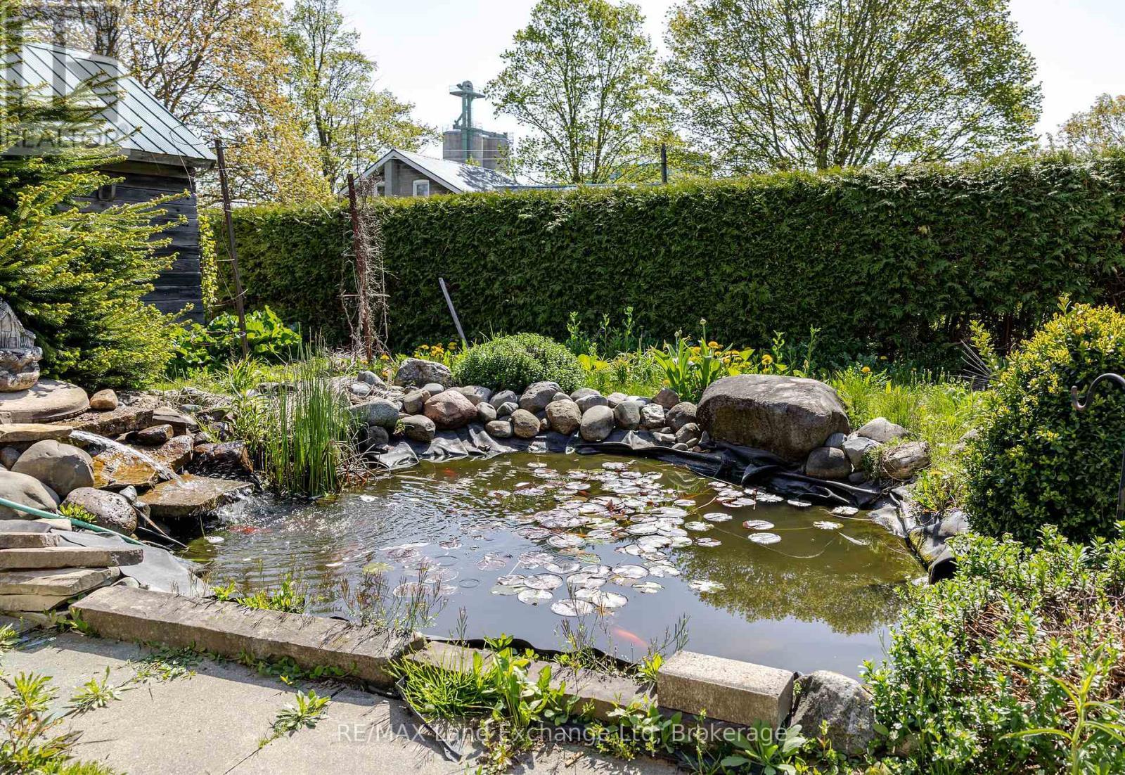 484 Queen Street, North Huron (Blyth), ON - Outdoor