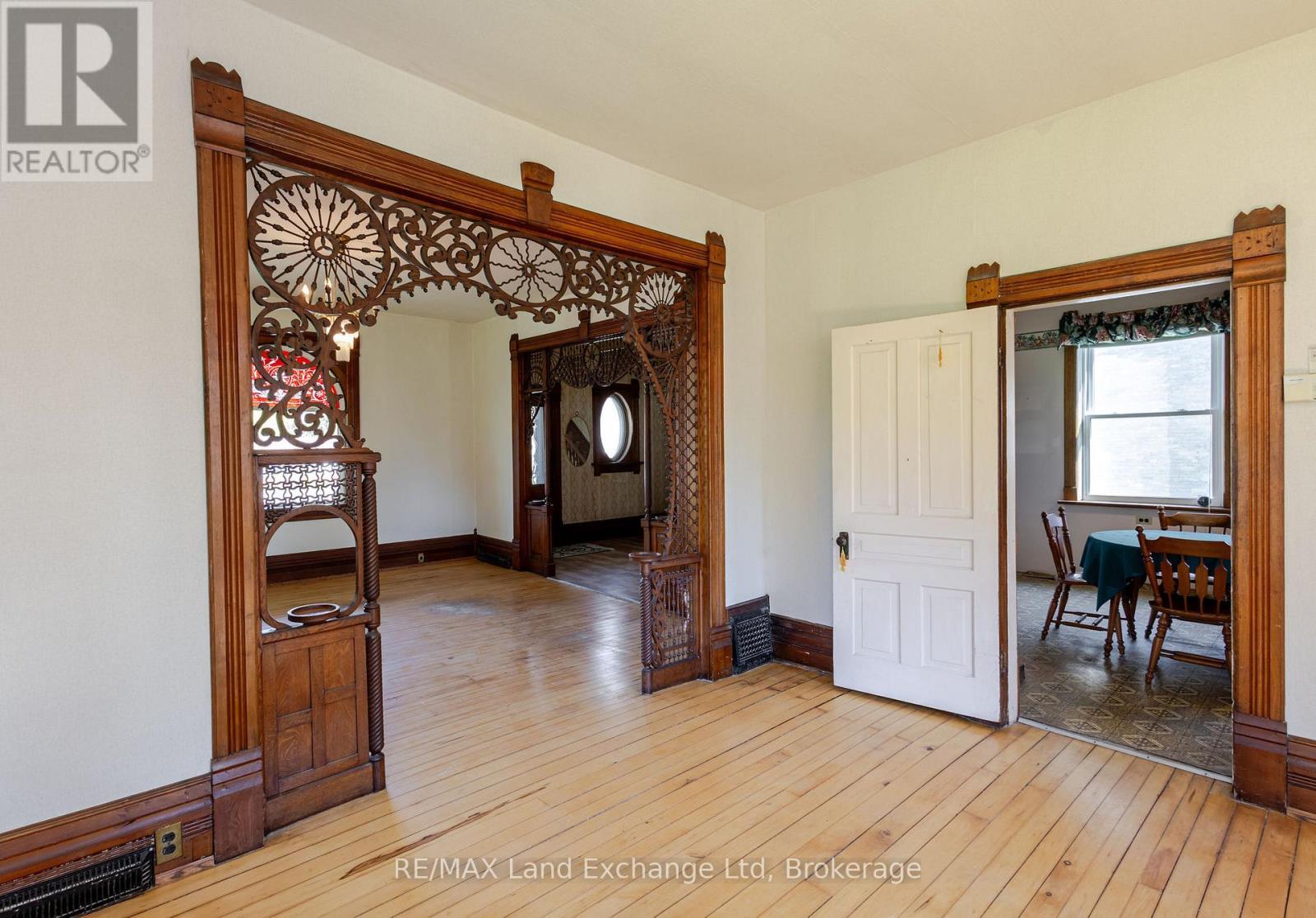 484 Queen Street, North Huron (Blyth), ON - Indoor Photo Showing Other Room