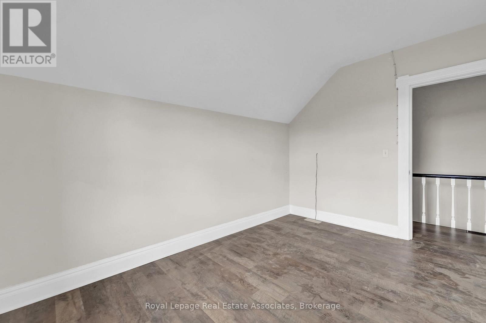 783 Highway 6 N, Hamilton, ON