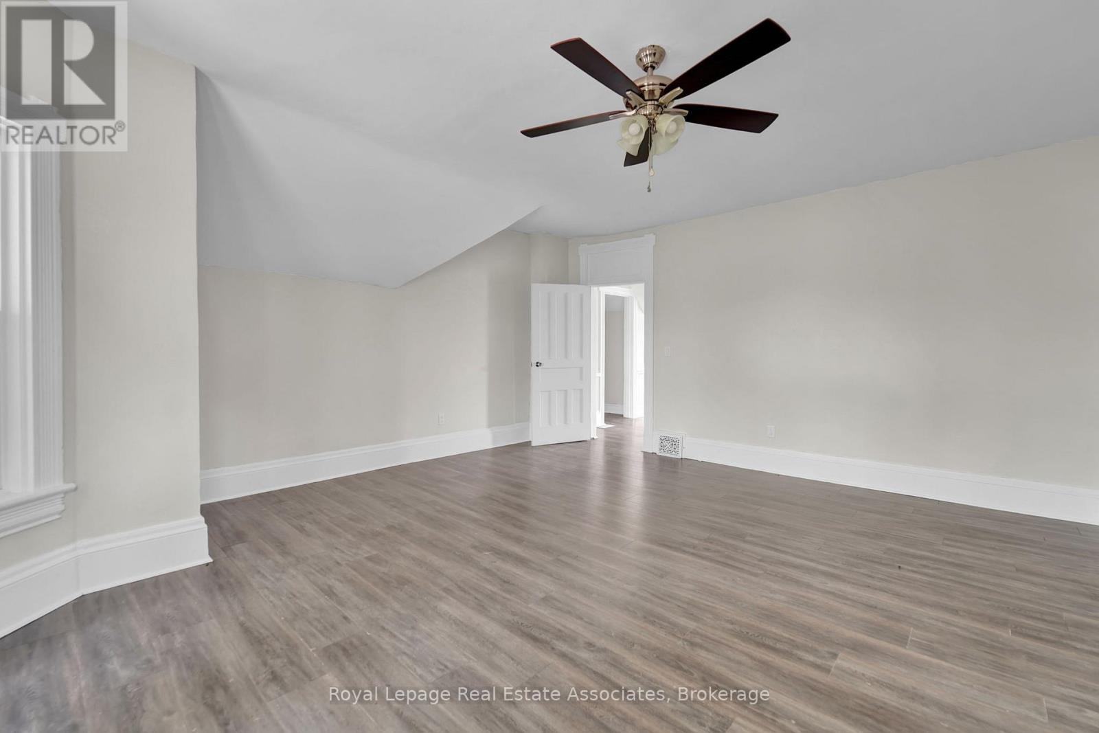 783 Highway 6 N, Hamilton, ON