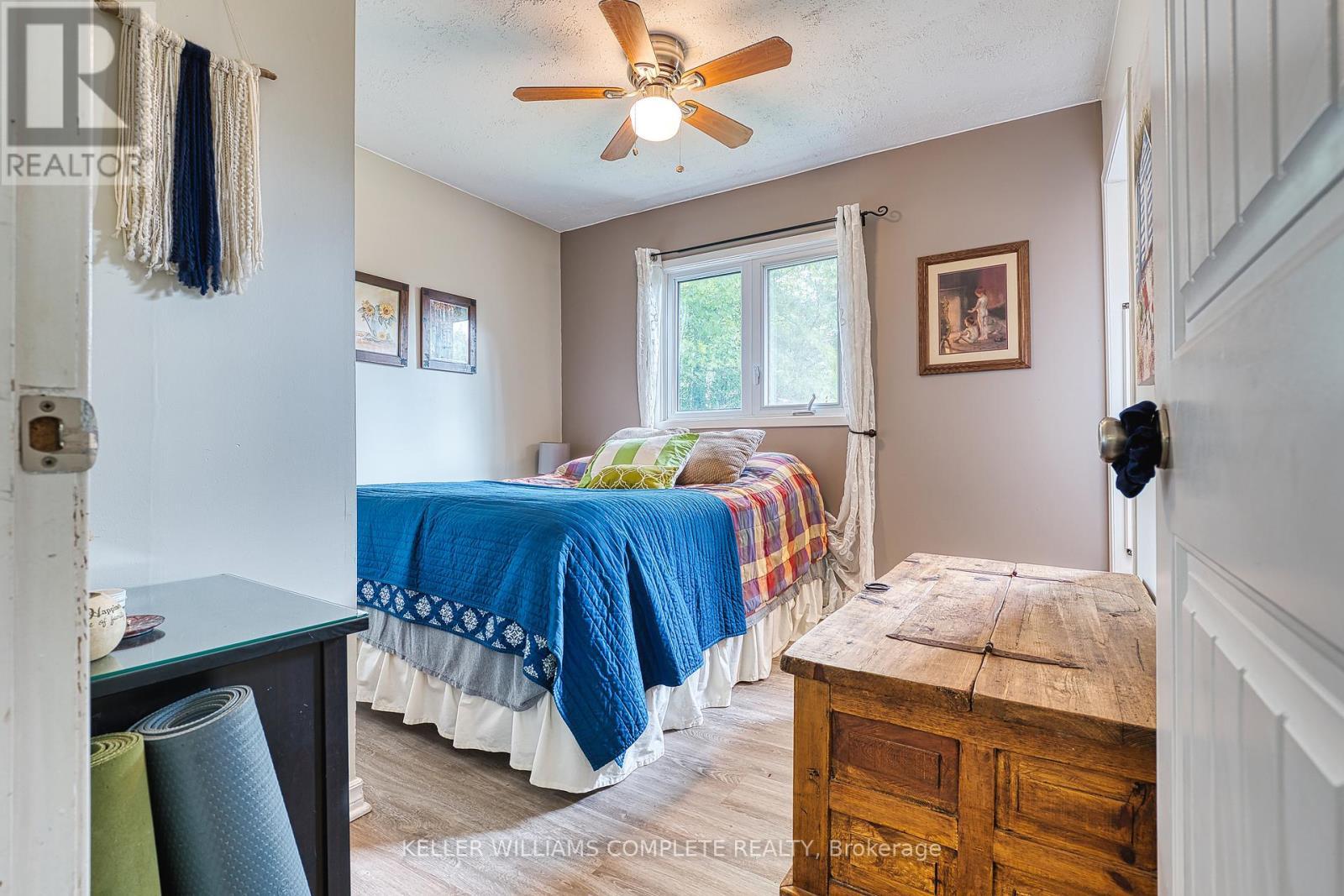 74434 Woodland Drive, Bluewater, ON - Indoor Photo Showing Bedroom