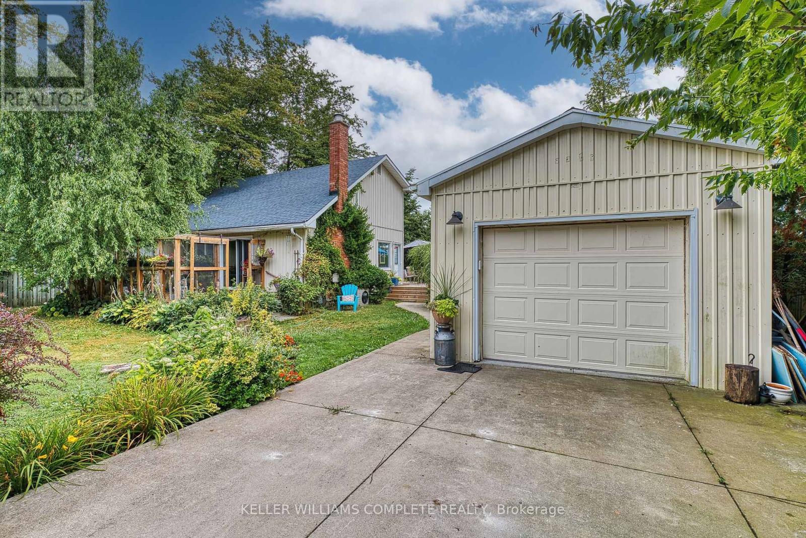 74434 Woodland Drive, Bluewater, ON - Outdoor