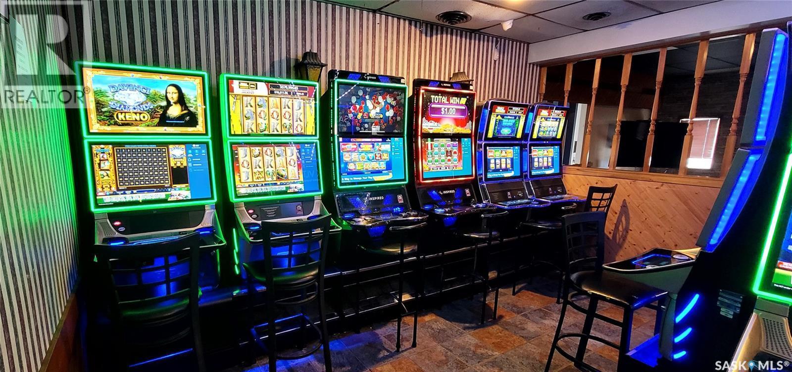 902 Main Street, Biggar, SK