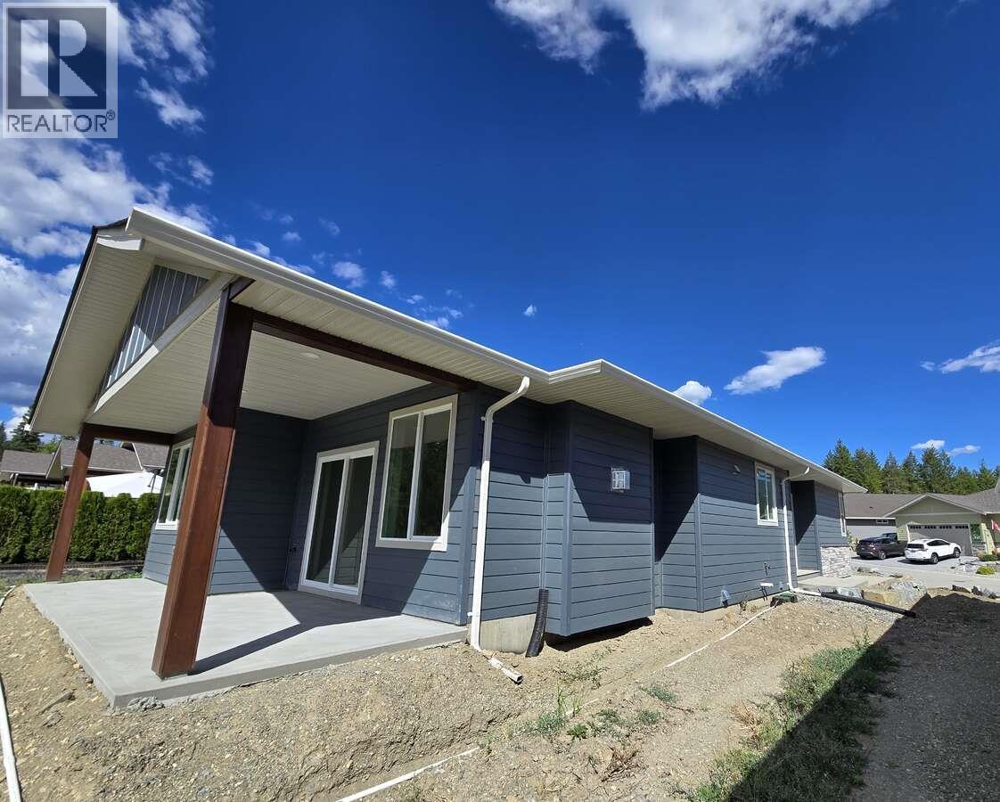 2715 Golf Course Drive Unit# 30, Blind Bay, BC - Outdoor