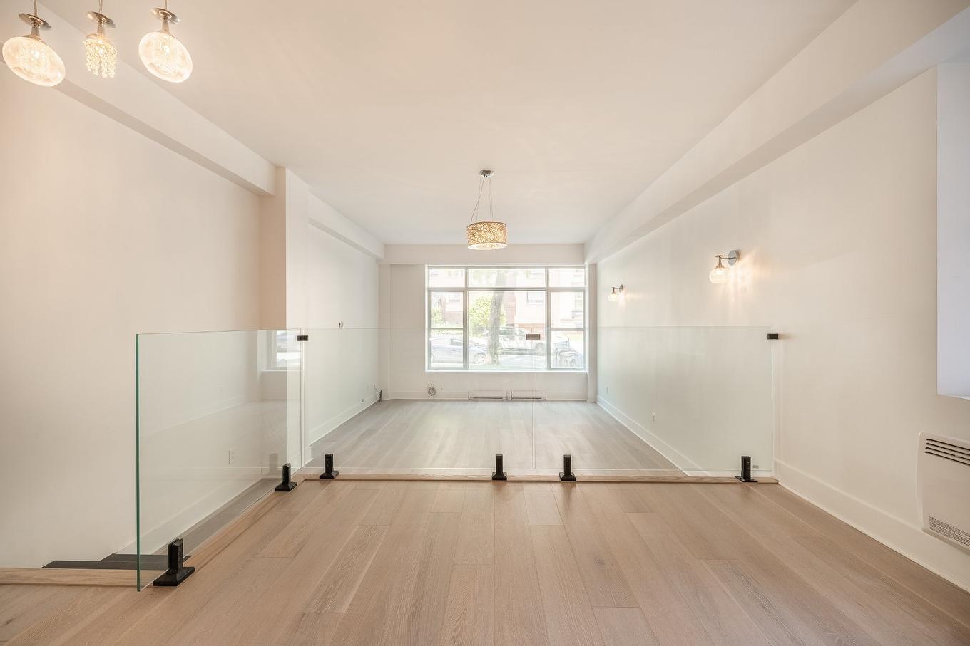 Salle à manger - 15-1520 Av. Du Docteur-Penfield, Montréal (Ville-Marie), QC - Indoor Photo Showing Other Room