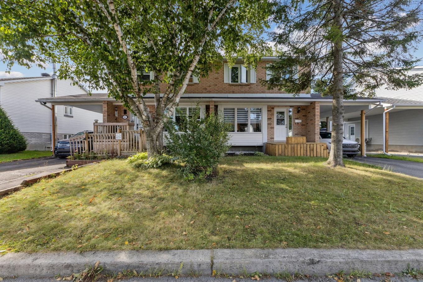 Façade - 246 Rue Des Tulipes, Gatineau (Gatineau), QC - Outdoor With Deck Patio Veranda With Facade