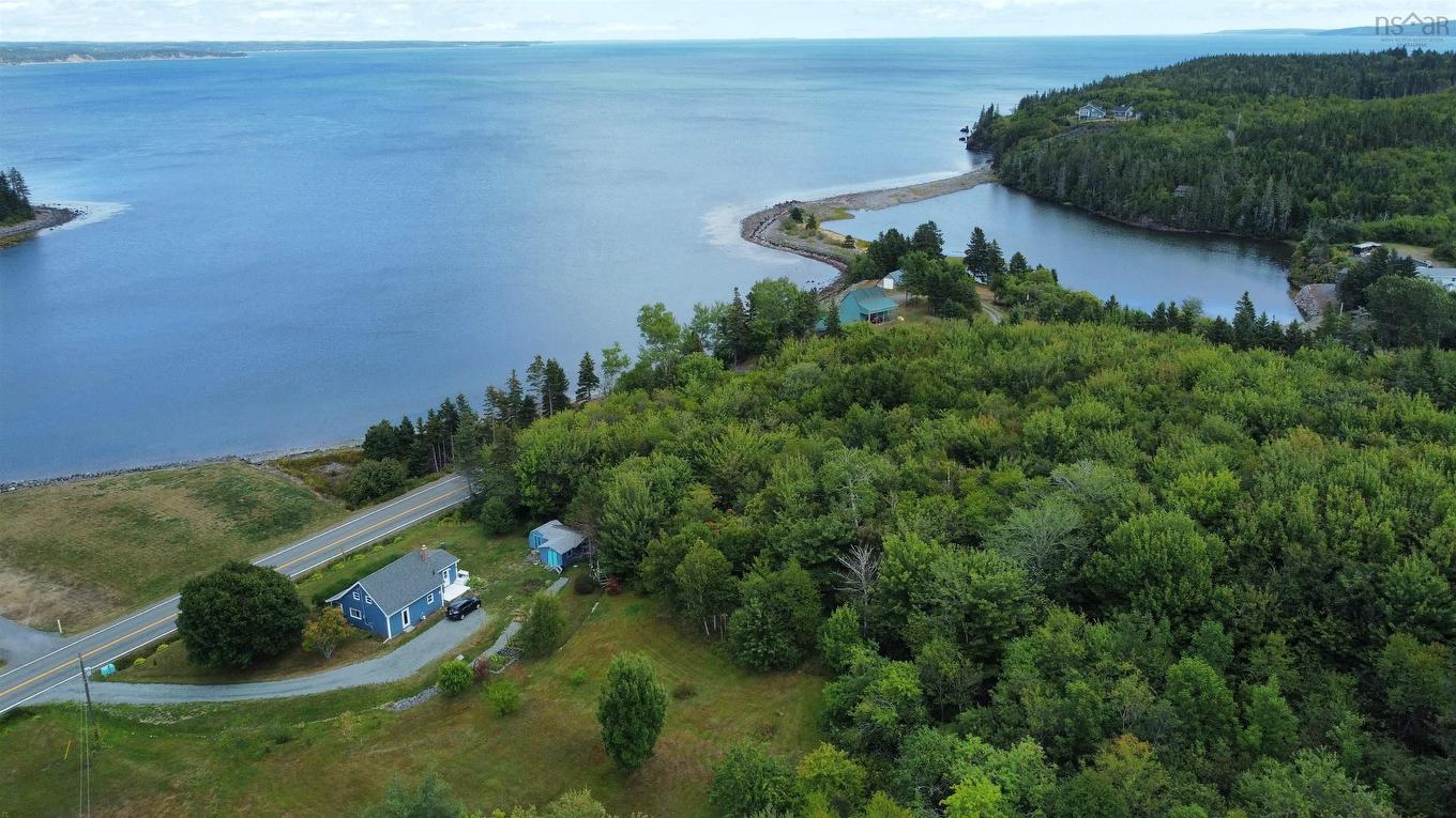 9361 16 Highway, Cooks Cove, NS
