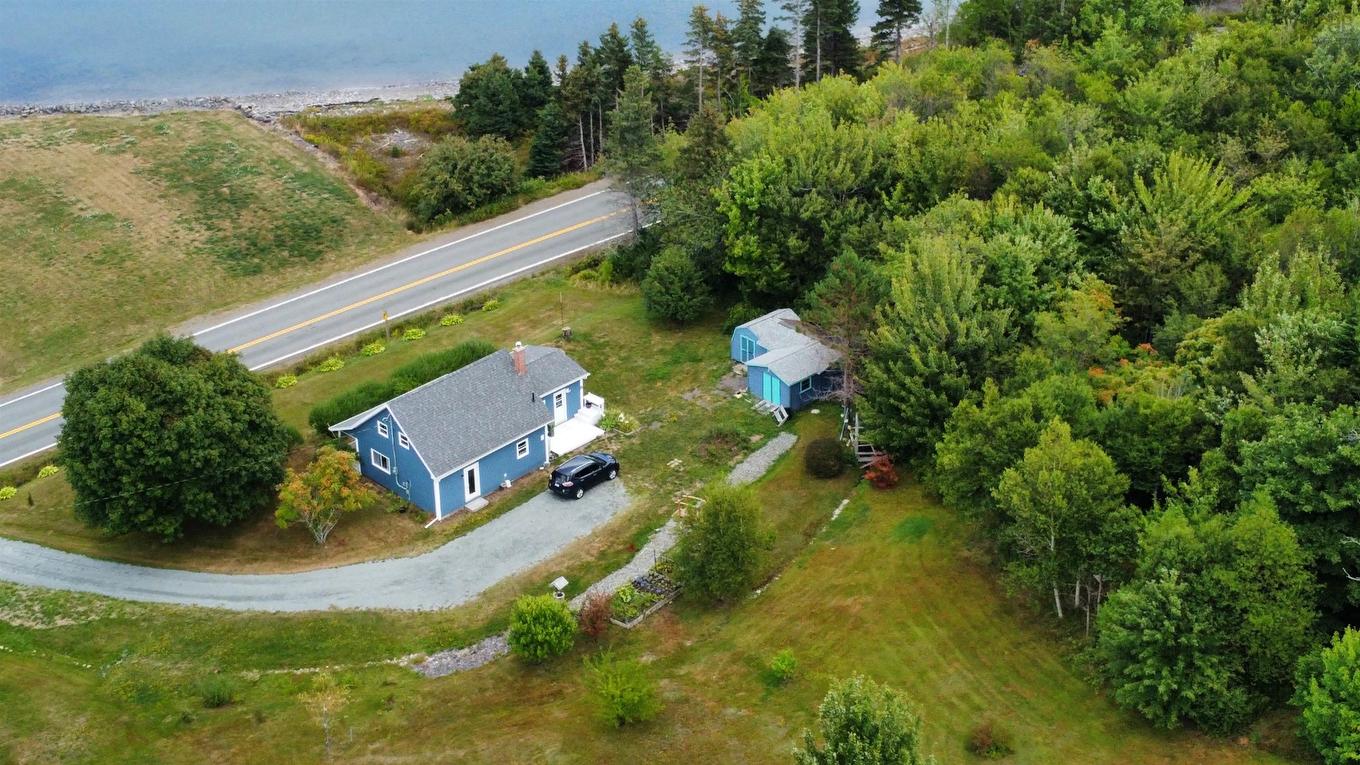 9361 16 Highway, Cooks Cove, NS