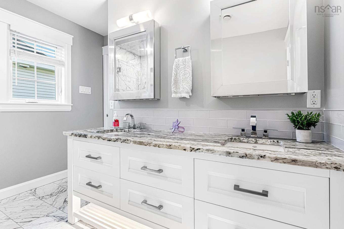 27 Stone Gate Court, Dartmouth, NS