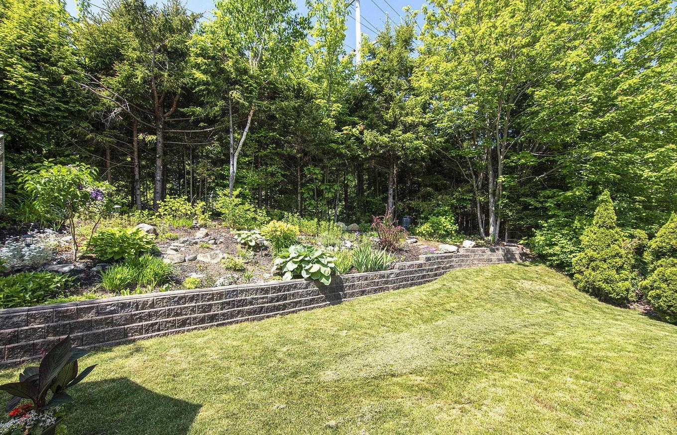 27 Stone Gate Court, Dartmouth, NS