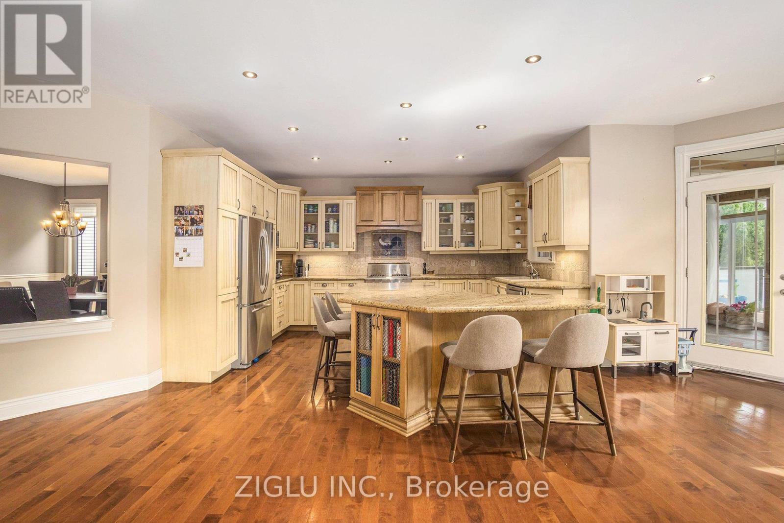 38 Oradea Crescent, Ottawa, ON - Indoor