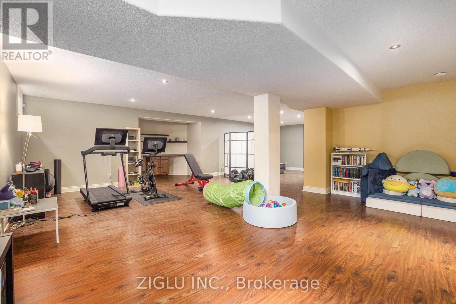 38 Oradea Crescent, Ottawa, ON - Indoor Photo Showing Gym Room