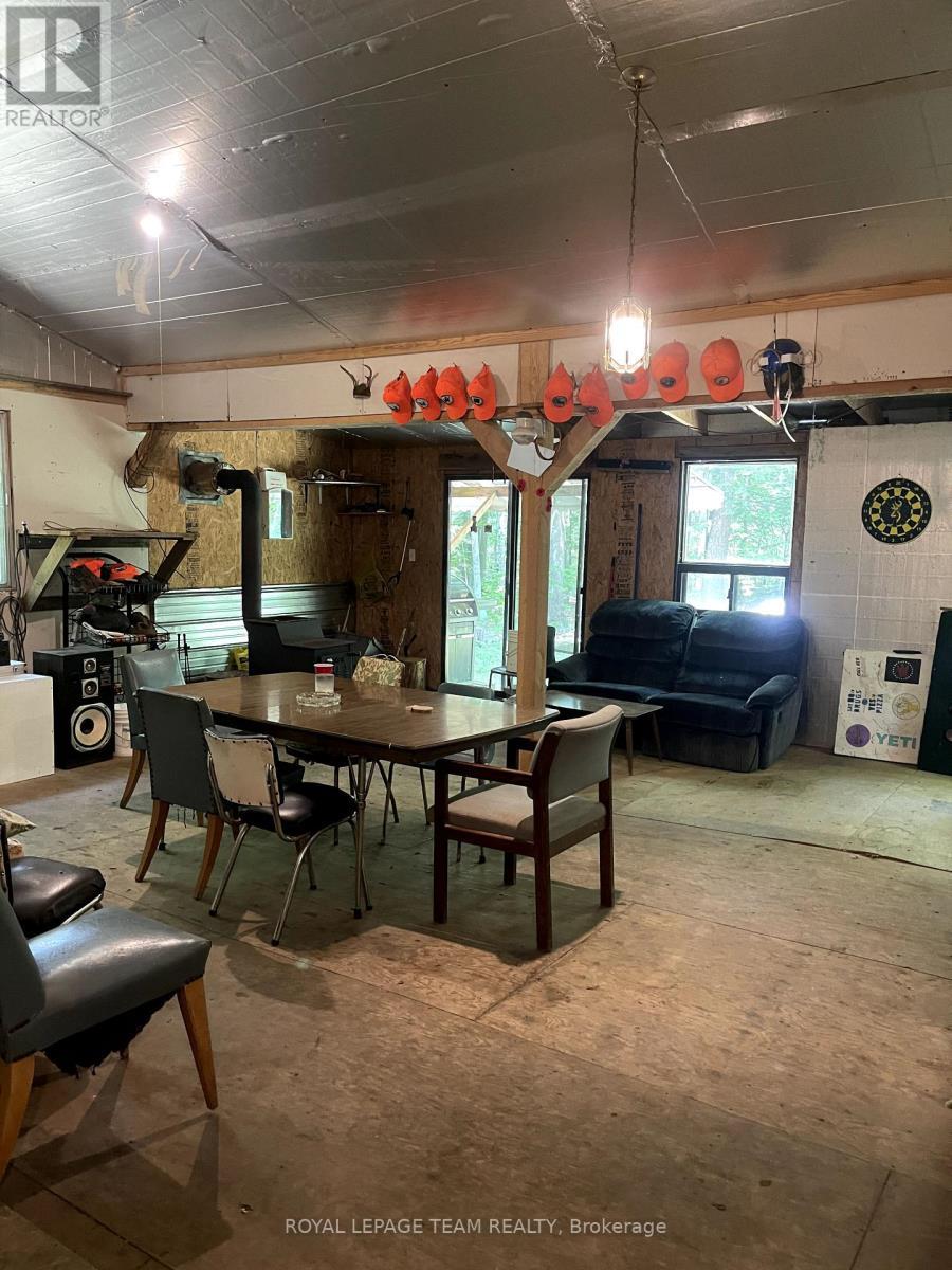 000 Dukelow Road, Edwardsburgh/Cardinal, ON