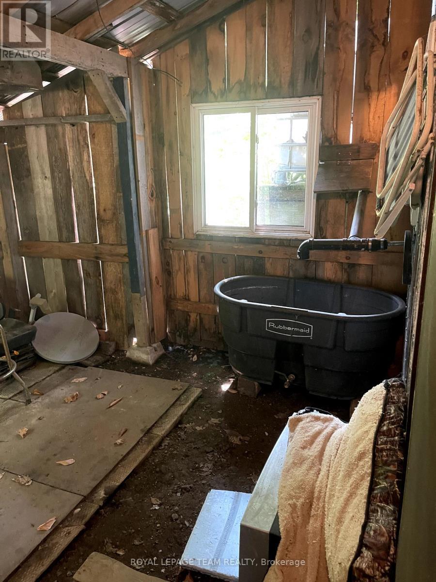 000 Dukelow Road, Edwardsburgh/Cardinal, ON