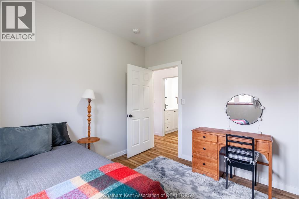 1357 Smith Falls Road, Dawn-Euphemia, ON - Indoor Photo Showing Bedroom