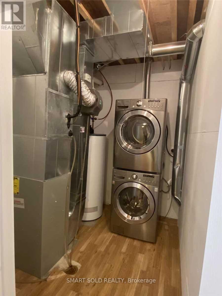 (Bsmt) - 265 Oberfrick Avenue, Vaughan, ON - Indoor Photo Showing Laundry Room