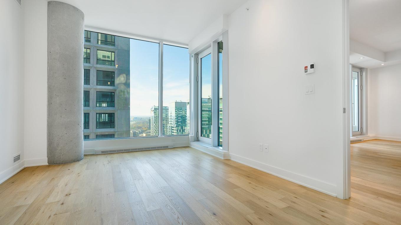 Chambre à coucher principale - 3709-1020 Rue De La Montagne, Montréal (Ville-Marie), QC - Indoor Photo Showing Other Room