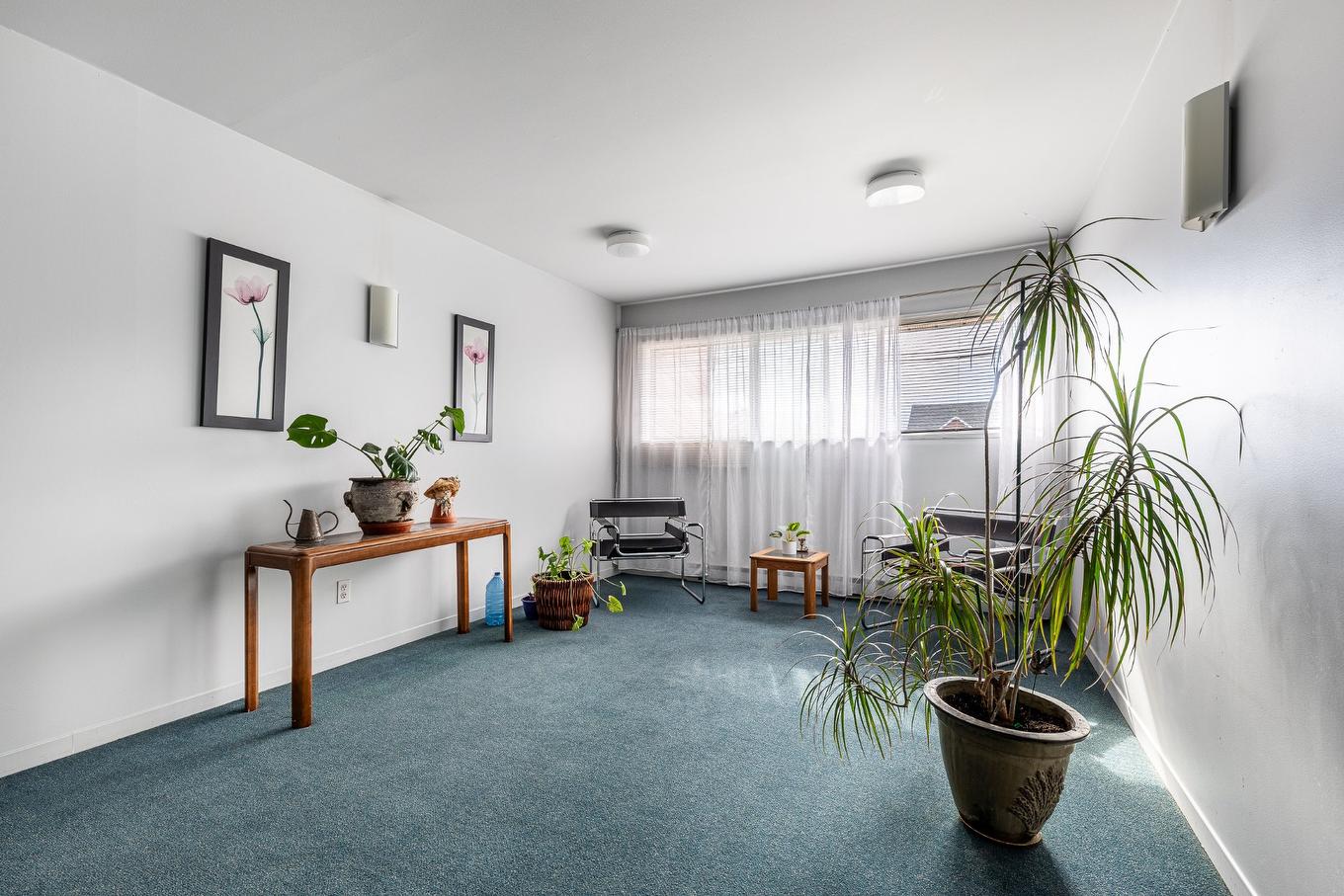 Autre - 202-845 Rue Rodier, Saint-Jean-Sur-Richelieu, QC - Indoor Photo Showing Other Room