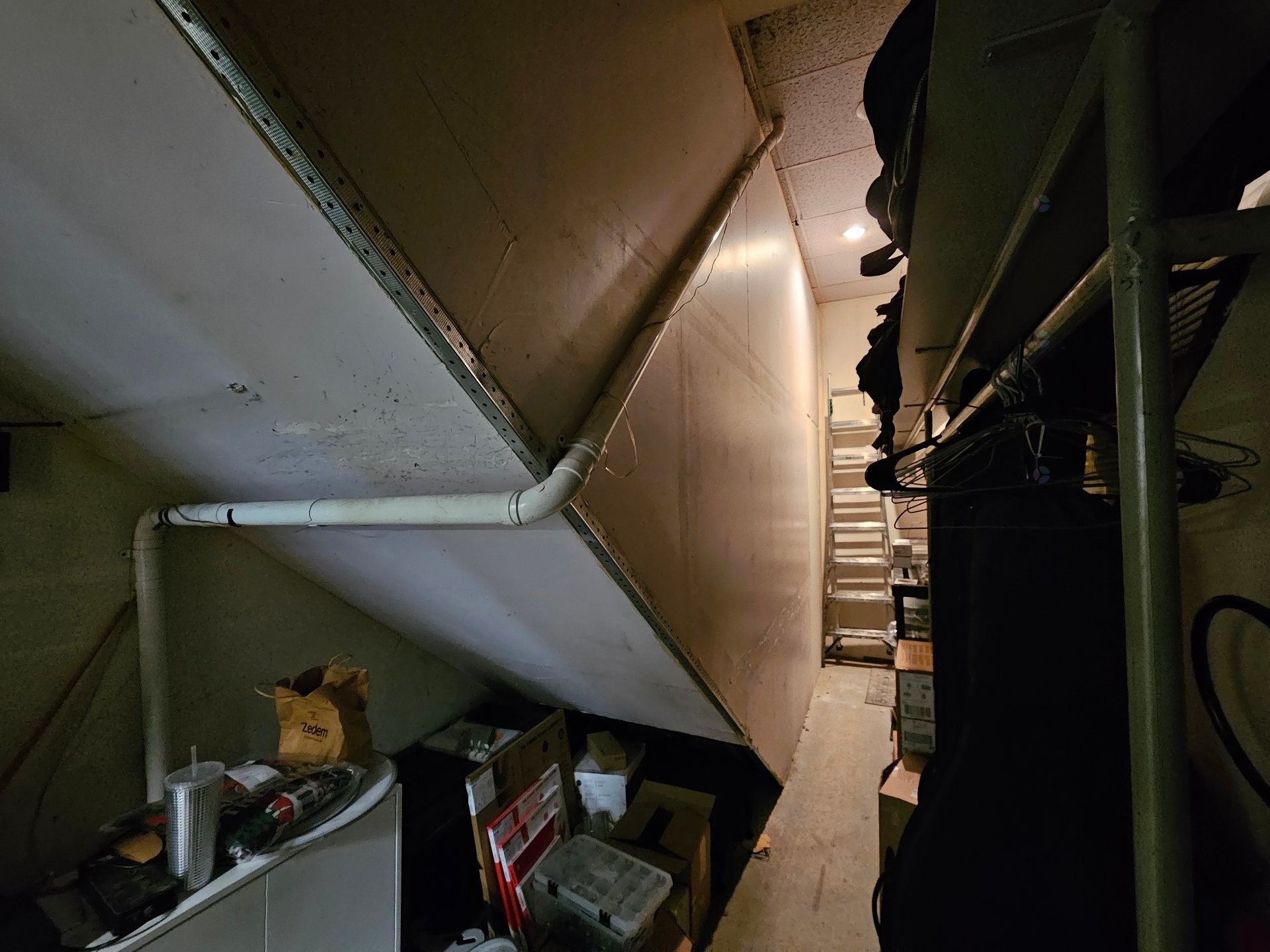 Rangement - 3200 Ch. Gascon, Terrebonne (Terrebonne), QC - Indoor Photo Showing Other Room