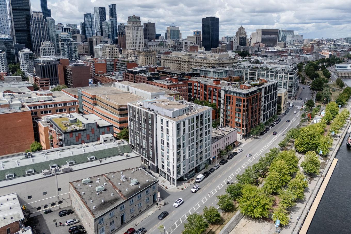 Aerial photo - 613-711 Rue De La Commune O., Montréal (Ville-Marie), QC - Outdoor With View