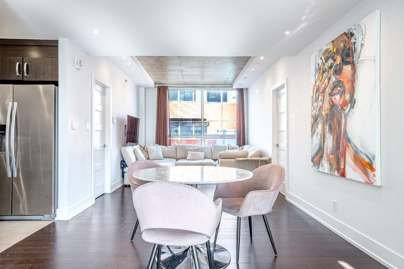 Dining room - 613-711 Rue De La Commune O., Montréal (Ville-Marie), QC - Indoor Photo Showing Dining Room