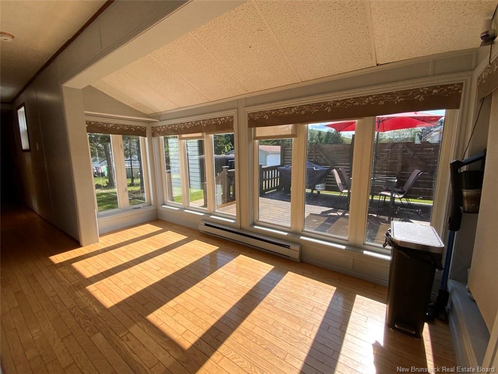 56 Le Paradis St, Saint-Jacques, NB