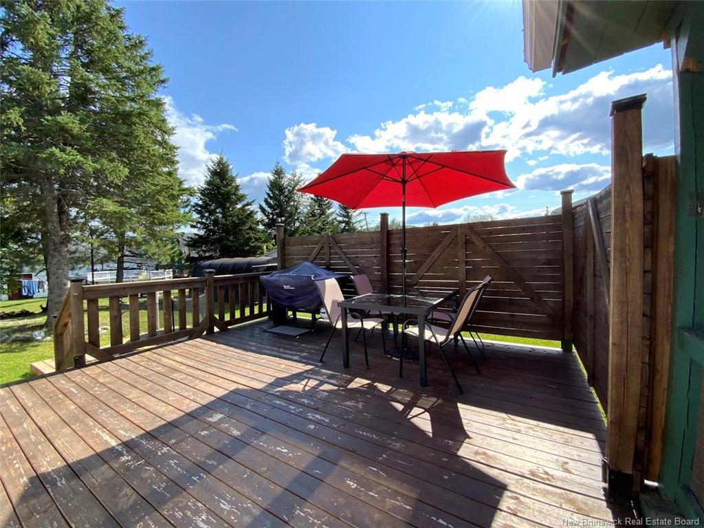 56 Le Paradis St, Saint-Jacques, NB