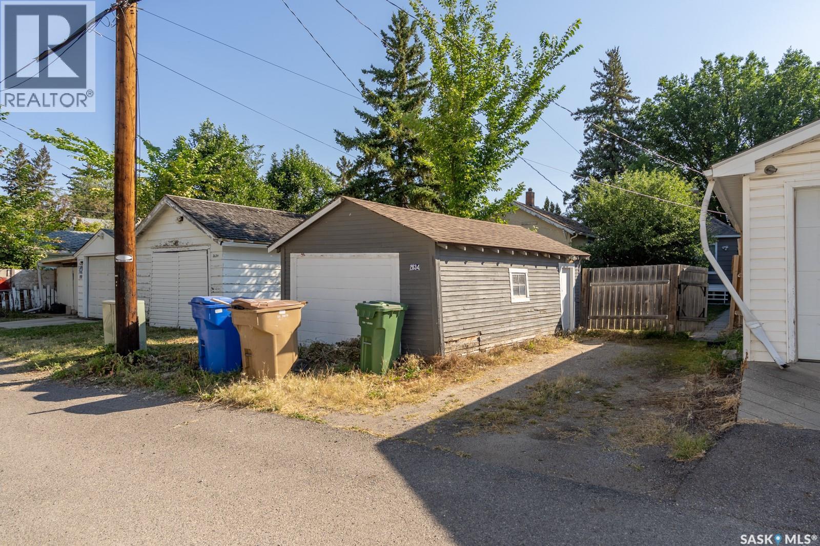 2634 Atkinson Street, Regina, SK - Outdoor With Exterior