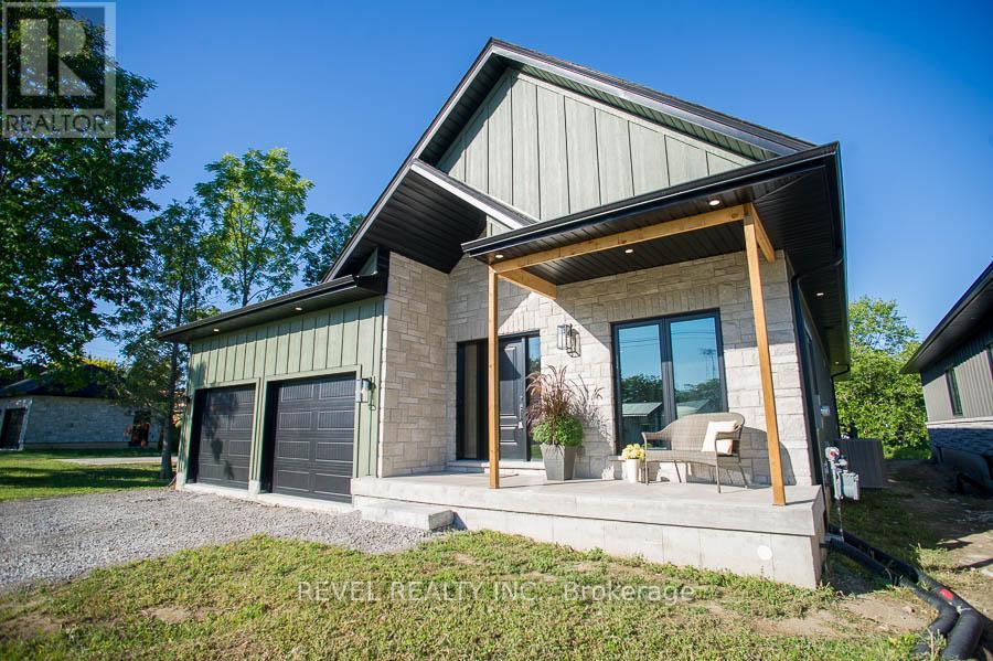 5 Scott Drive, Norfolk, ON - Outdoor