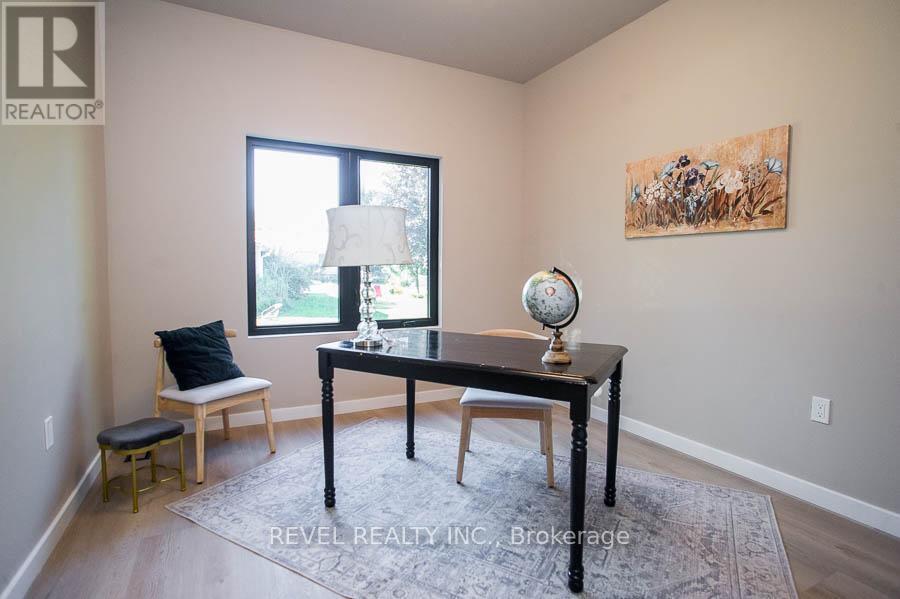 5 Scott Drive, Norfolk, ON - Indoor