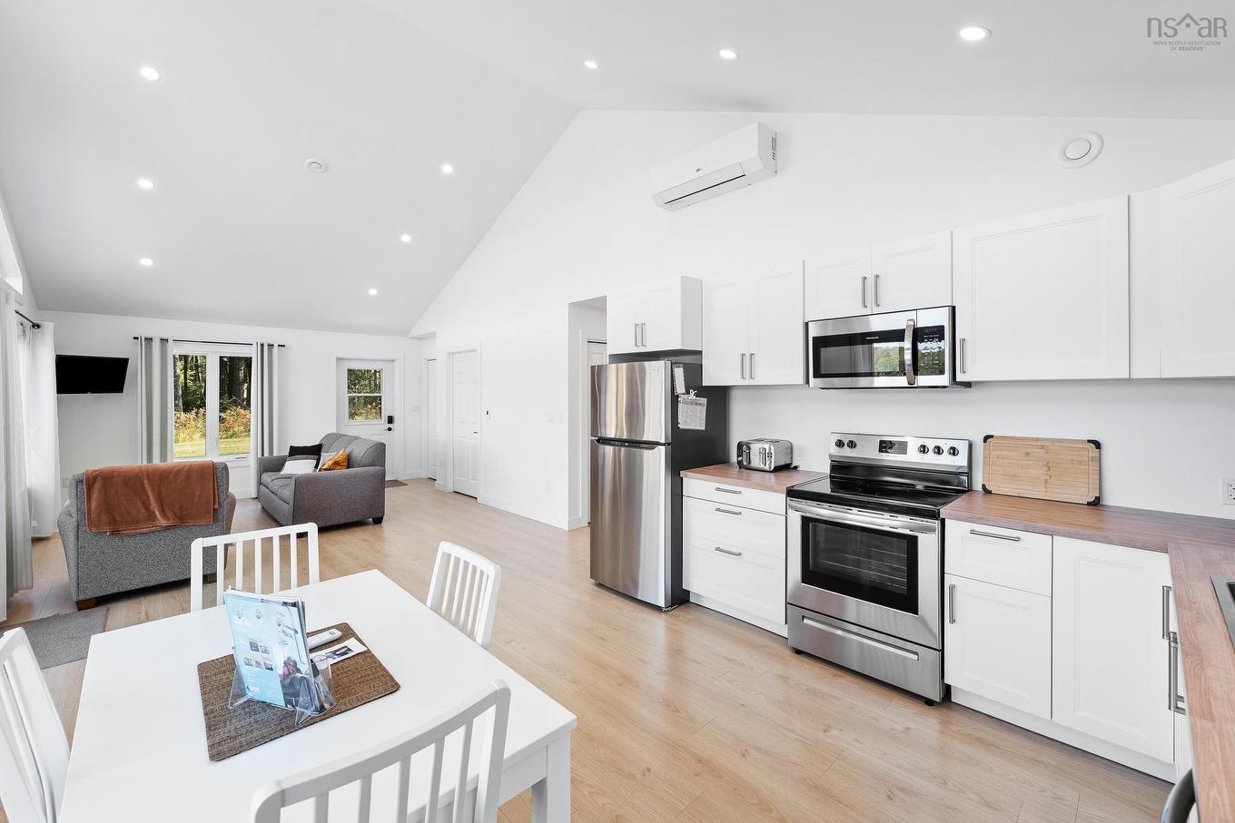 43 Belliveau Lake Estates Road, Belliveaus Cove, NS