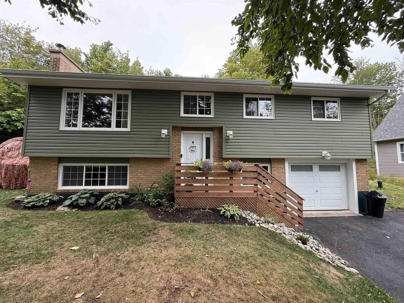 37 Echo Forest Drive, Lake Echo, NS