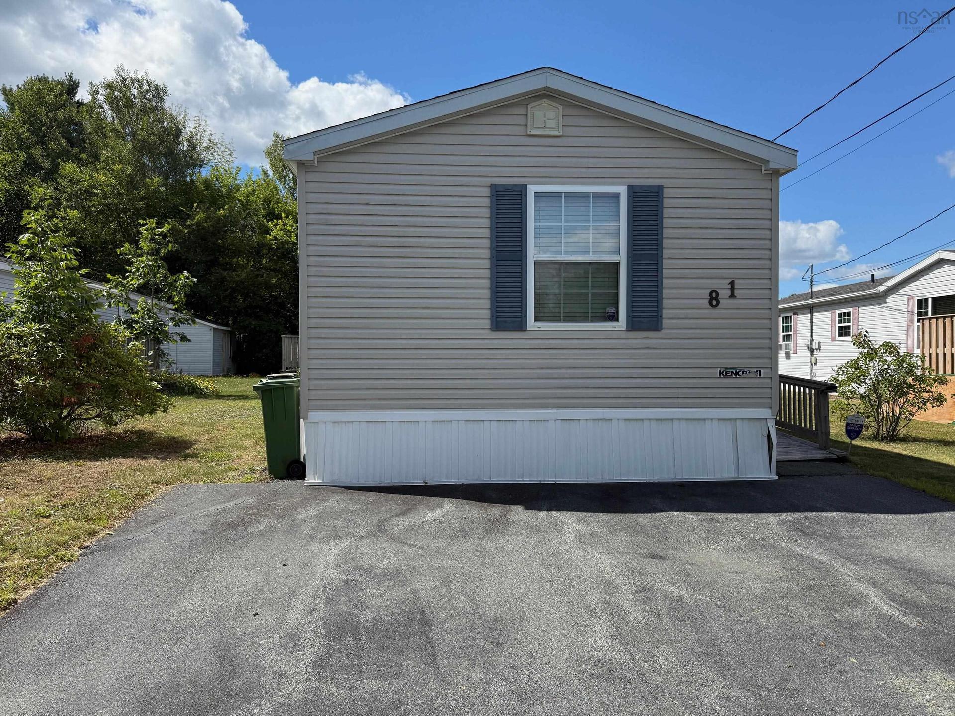 81 Thomson Drive, Bridgewater, NS