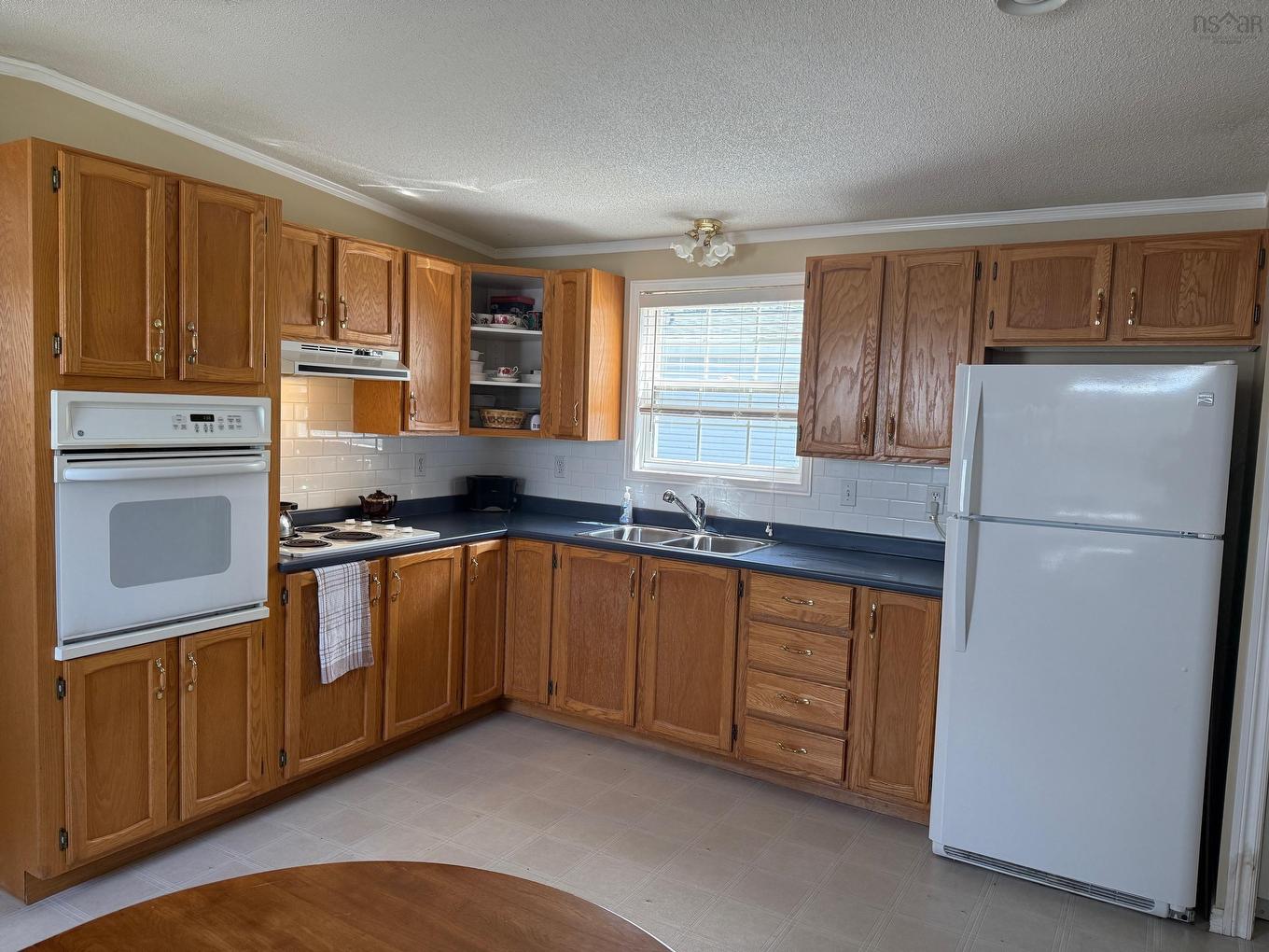 81 Thomson Drive, Bridgewater, NS