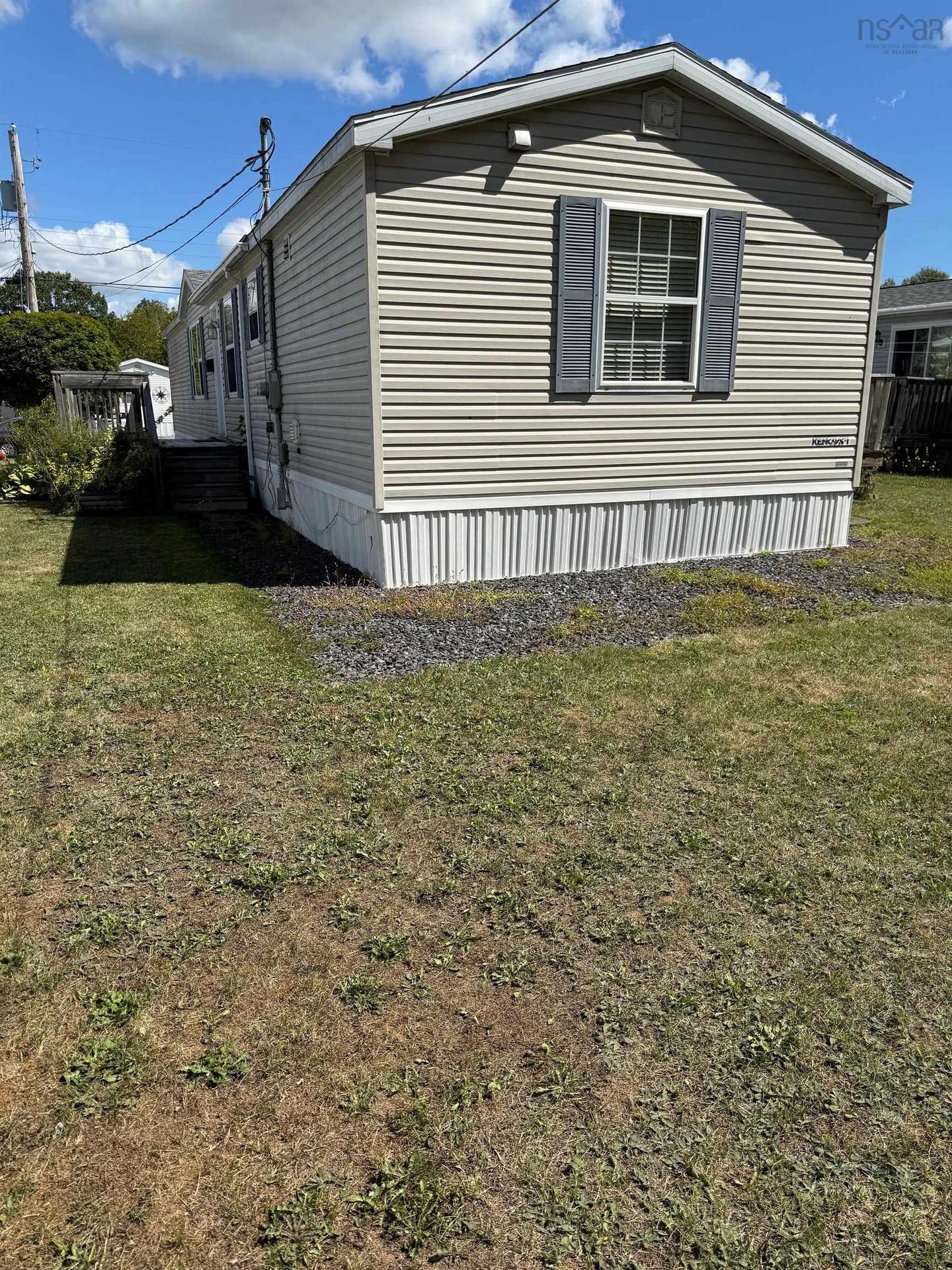 81 Thomson Drive, Bridgewater, NS