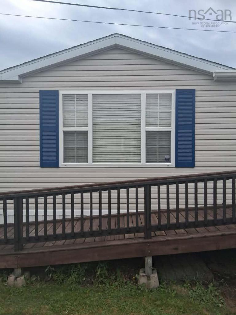 81 Thomson Drive, Bridgewater, NS