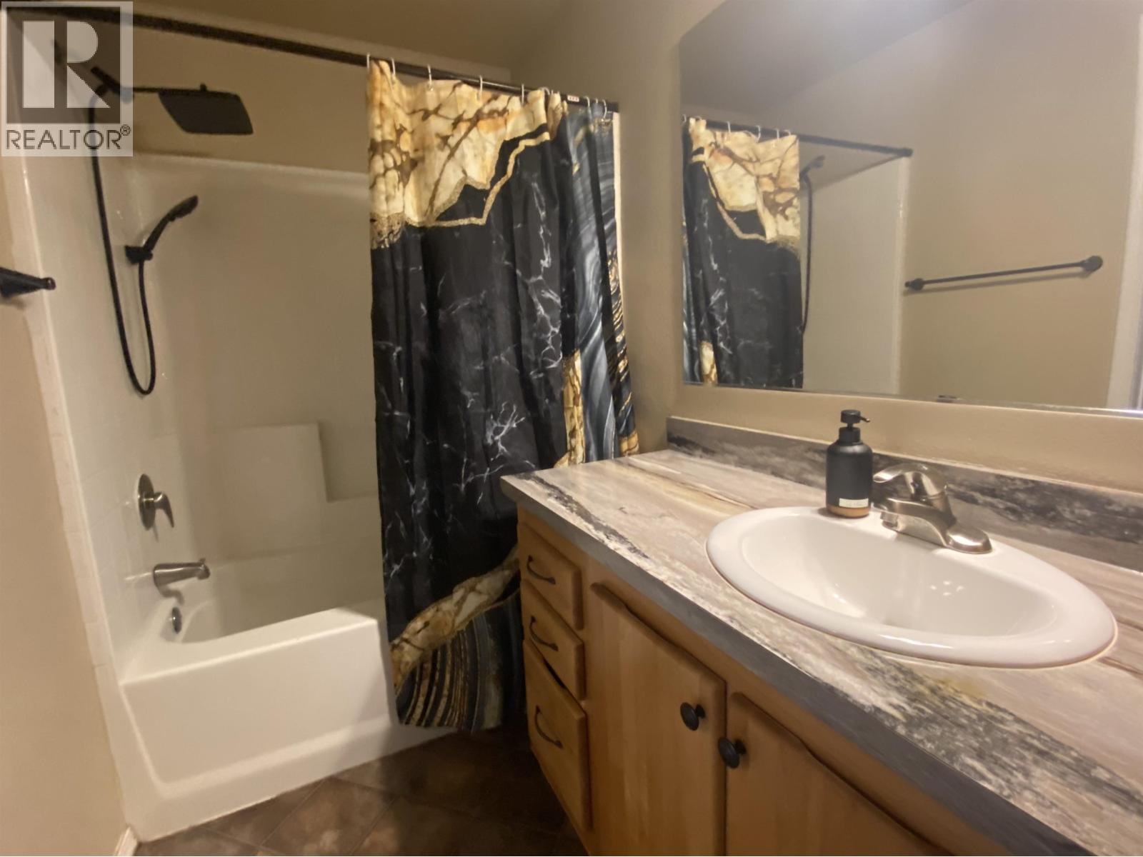 71 3889 Muller Avenue, Terrace, BC - Indoor Photo Showing Bathroom