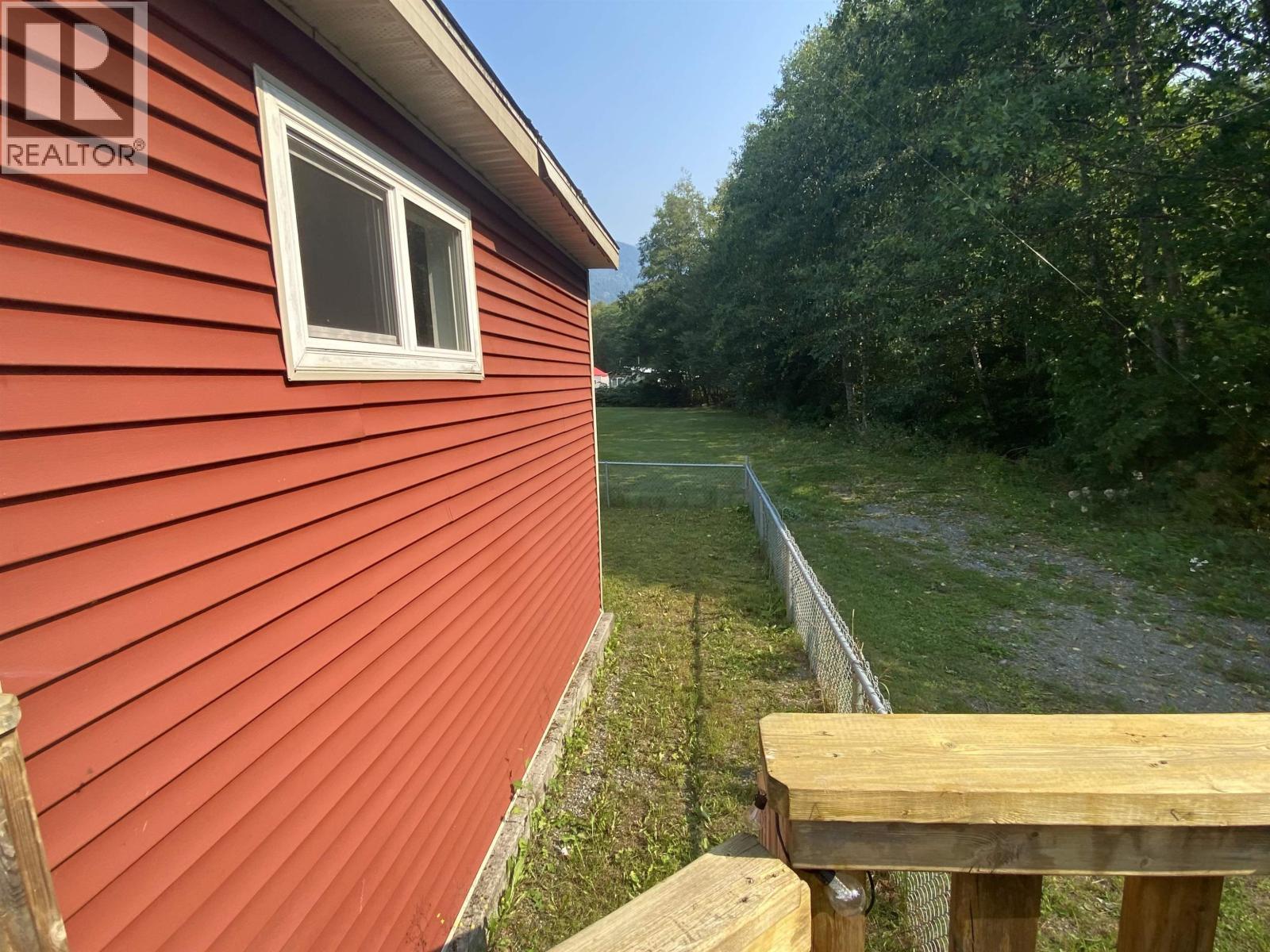 71 3889 Muller Avenue, Terrace, BC - Outdoor