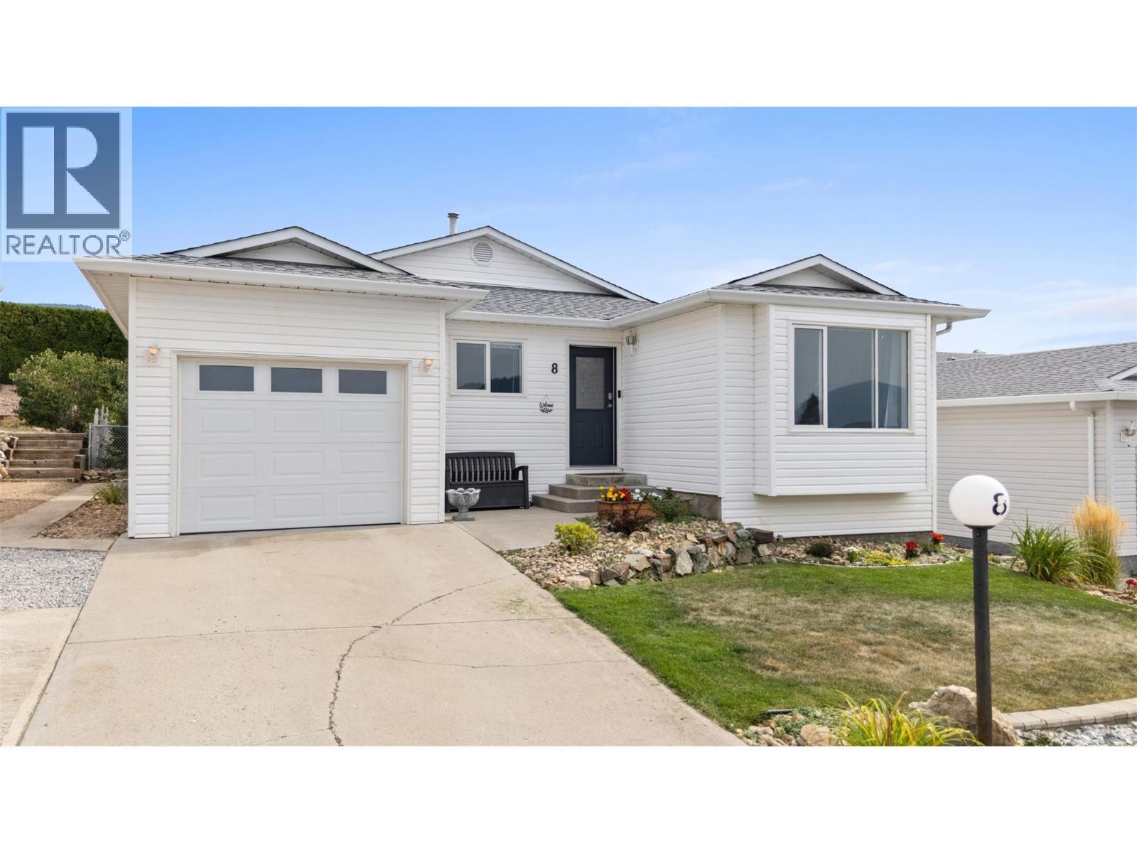 6400 Spencer Road Unit# 8, Kelowna, BC - Outdoor With Facade