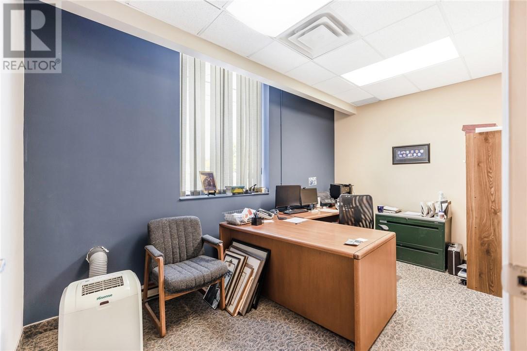 402 Frood Road, Sudbury, ON