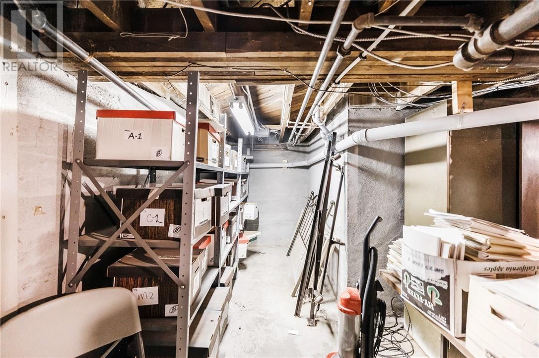 402 Frood Road, Sudbury, ON